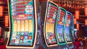 Antarmuka permainan Crash di aplikasi mobile pentagon88 menampilkan pengganda real-time dan tombol cash out